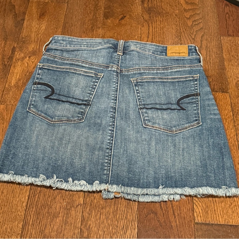 American Eagle Blue Jean skirt- EUC - Picture 4 of 5
